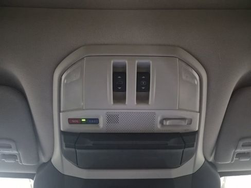 Used 2025 Subaru Ascent Touring w/ Popular Package #1 image 34