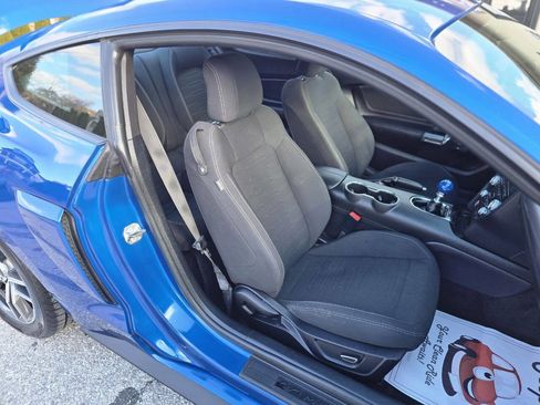 Used 2017 Ford Mustang GT image 20