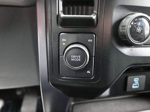 Used 2023 Ford F150 XLT AWD/4WD image 30