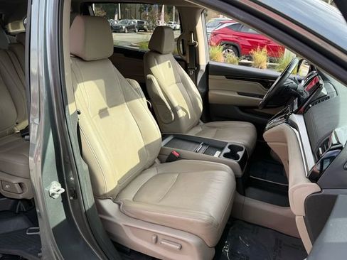 Used 2019 Honda Odyssey Elite image 18