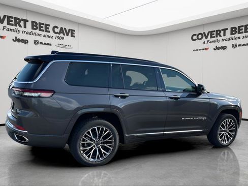 New 2025 Jeep Grand Cherokee L Summit image 10