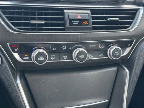 Used 2019 Honda Accord EX-L image 6