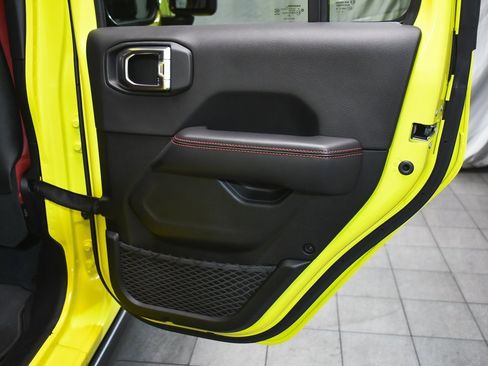 Used 2024 Jeep Wrangler Unlimited Rubicon 392 image 13