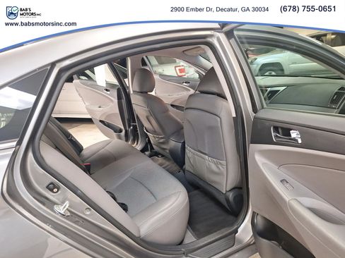 Used 2011 Hyundai Sonata SE image 18