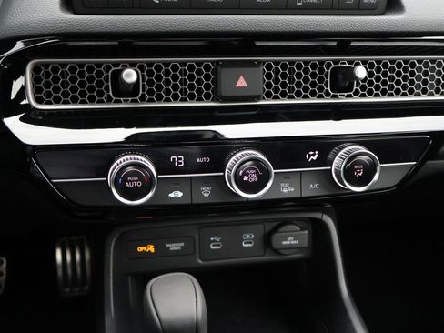 New 2026 Honda Civic Sport image 17