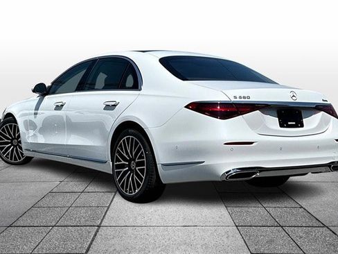 New 2025 Mercedes-Benz S 580 4MATIC Sedan image 4