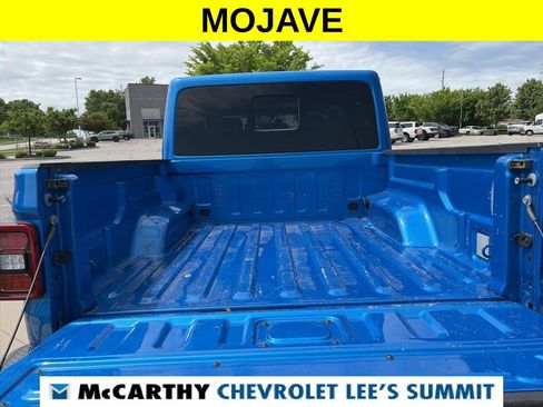 Used 2023 Jeep Gladiator Mojave AWD/4WD image 15