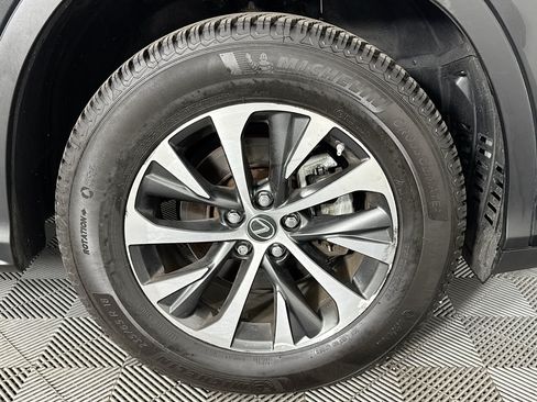 Used 2020 Lexus RX 350L Premium w/ Premium Package AWD/4WD image 30