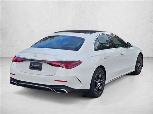 New 2026 Mercedes-Benz E 450 4MATIC Sedan image 5