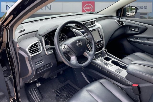 Used 2023 Nissan Murano SV FWD image 16
