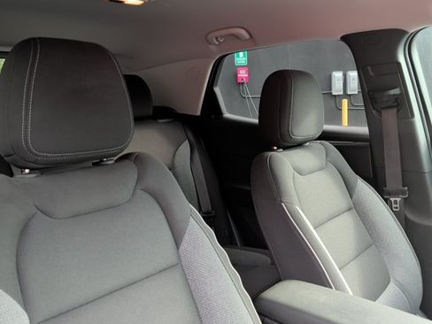 Used 2024 Chevrolet TrailBlazer LT FWD image 26
