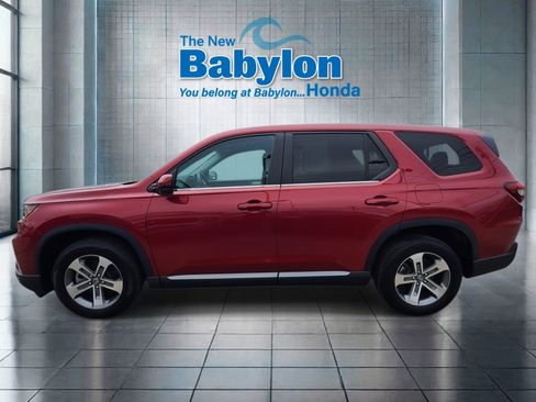 Used 2023 Honda Pilot EX-L image 2