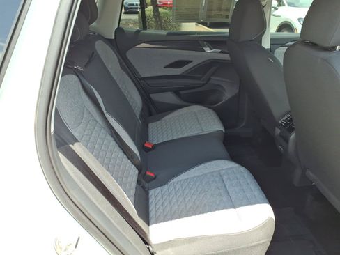 Certified 2025 Volkswagen Tiguan S FWD image 13