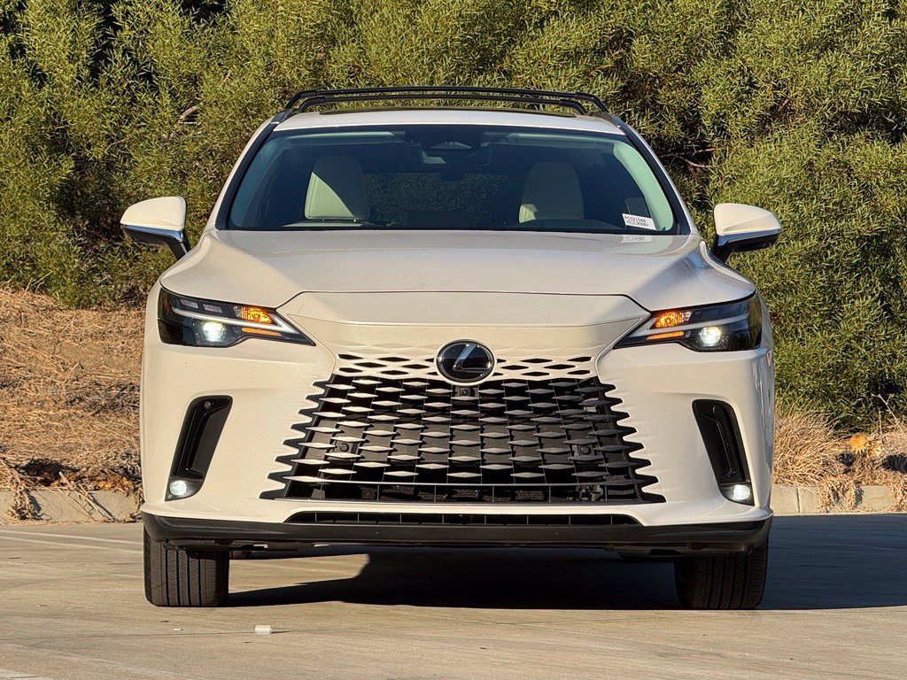 Used 2023 Lexus RX 350 Premium Plus w/ Cold Area Package FWD image 5
