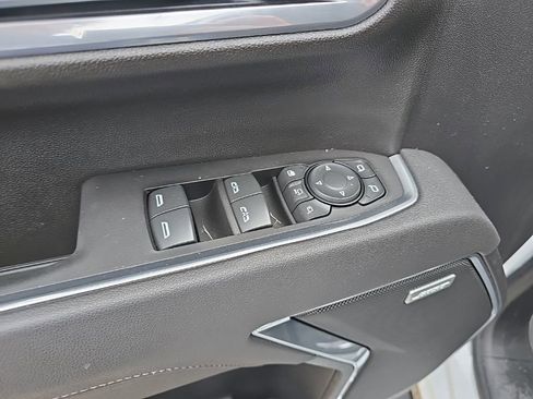 Used 2025 Chevrolet Silverado 2500 LTZ w/ LTZ Plus Package image 7