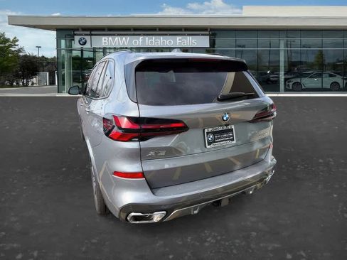 New 2026 BMW X5 xDrive40i w/ M Sport Package AWD/4WD image 6