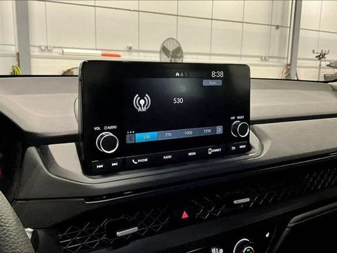Used 2023 Honda Accord EX image 15