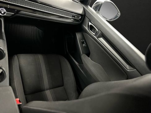 Used 2022 Honda Civic LX image 12