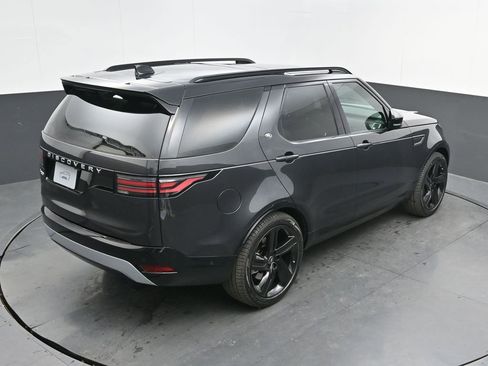 New 2026 Land Rover Discovery Limited Edition AWD/4WD image 36