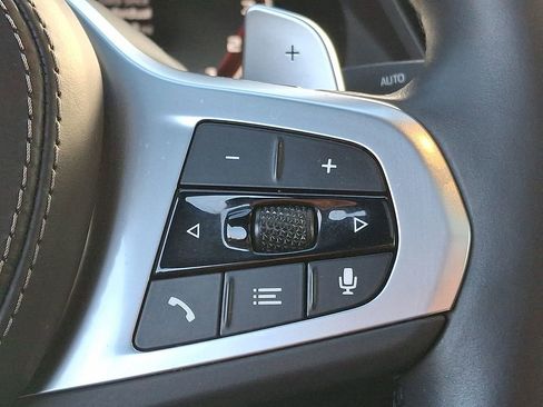 Used 2023 BMW X6 M50i w/ Executive Package image 17