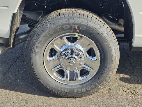 New 2026 RAM 3500 Tradesman AWD/4WD image 9
