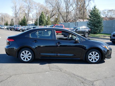Used 2023 Toyota Corolla LE image 8