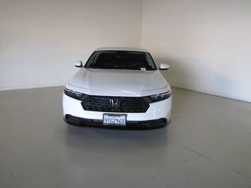 Certified 2025 Honda Accord LX image 2