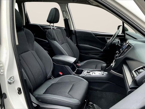 Used 2023 Subaru Forester Premium image 21