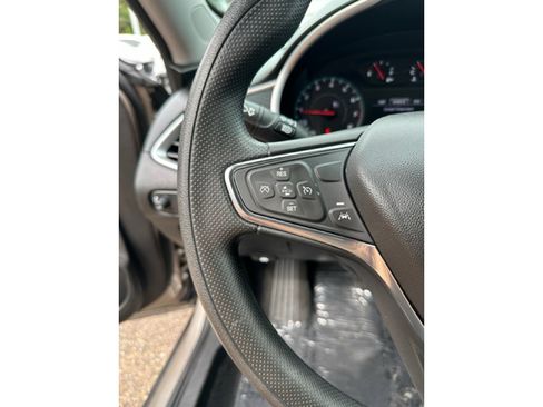 Used 2025 Chevrolet Malibu LT image 19