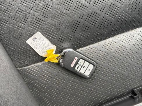 Used 2020 Honda Passport Touring image 30