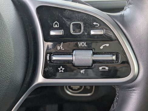 Used 2022 Mercedes-Benz GLE 450 4MATIC image 12