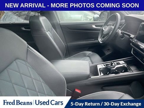 Used 2024 Volkswagen Atlas Cross Sport SEL Premium R-Line image 9