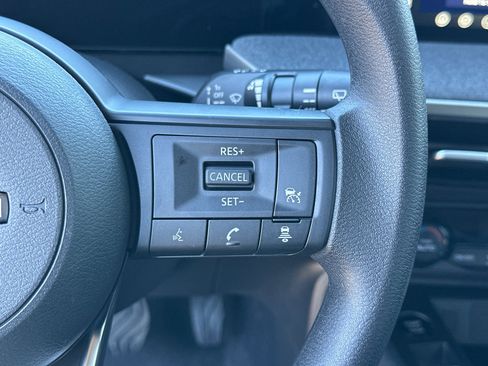 Used 2026 Nissan Kicks SV image 26