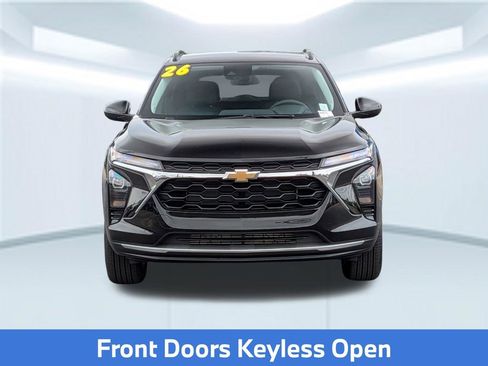 Used 2026 Chevrolet Trax LT w/ Driver Confidence Package FWD image 11