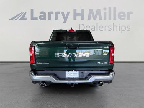 New 2026 RAM 1500 Laramie AWD/4WD image 4