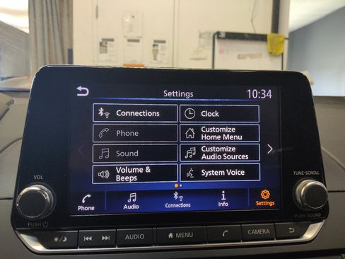Used 2024 Nissan Altima 2.5 SR FWD image 25