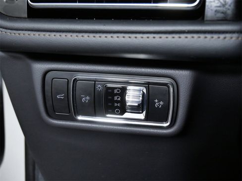 Certified 2025 Lincoln Aviator Reserve w/ Illumination Package image 23