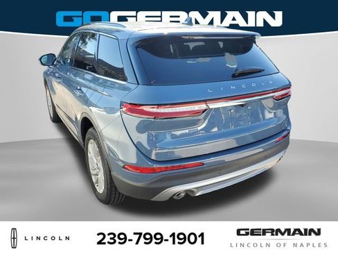 New 2026 Lincoln Corsair Premiere image 10