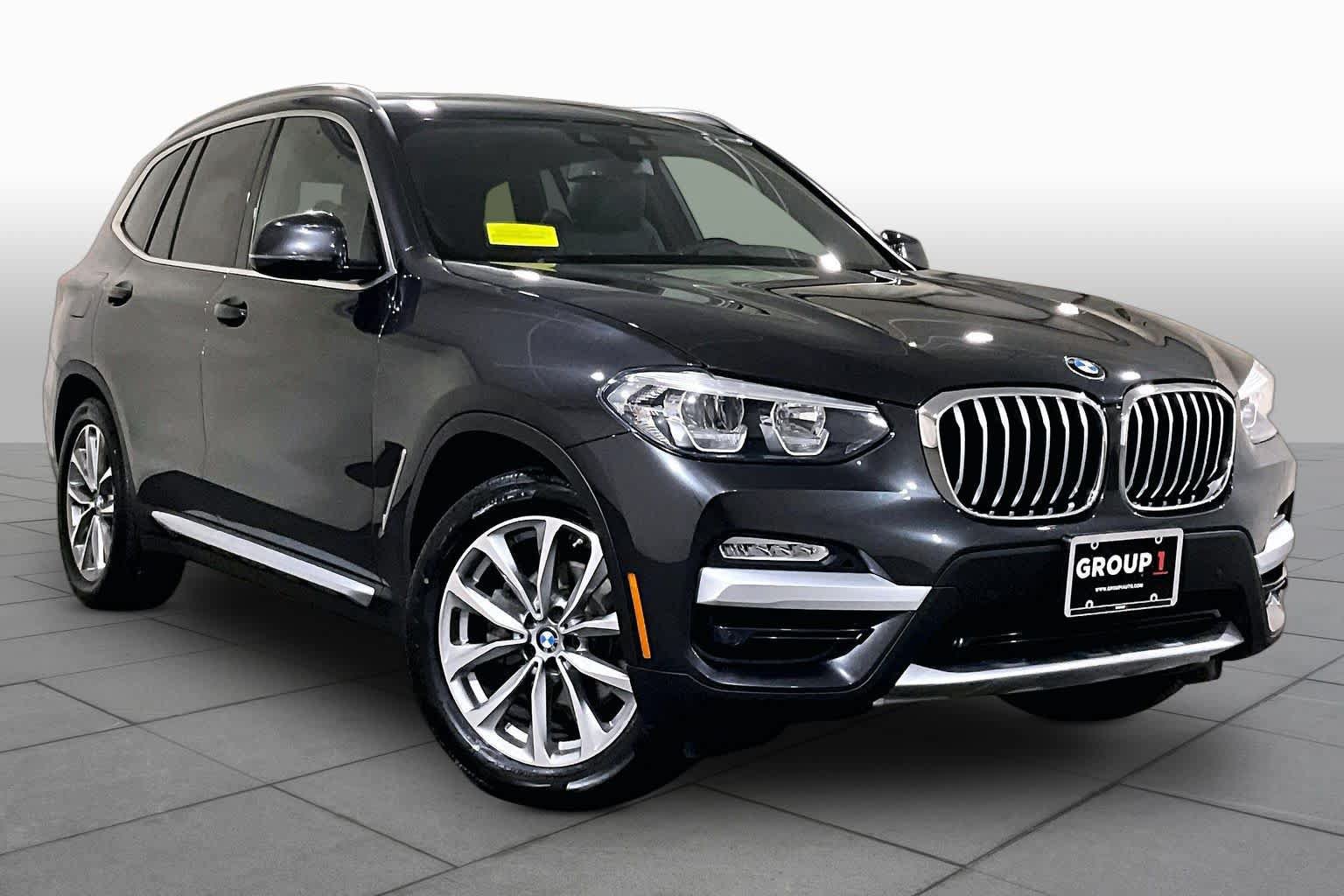 Used 2019 BMW X3 xDrive30i w/ Driving Assistance Package AWD/4WD image 2