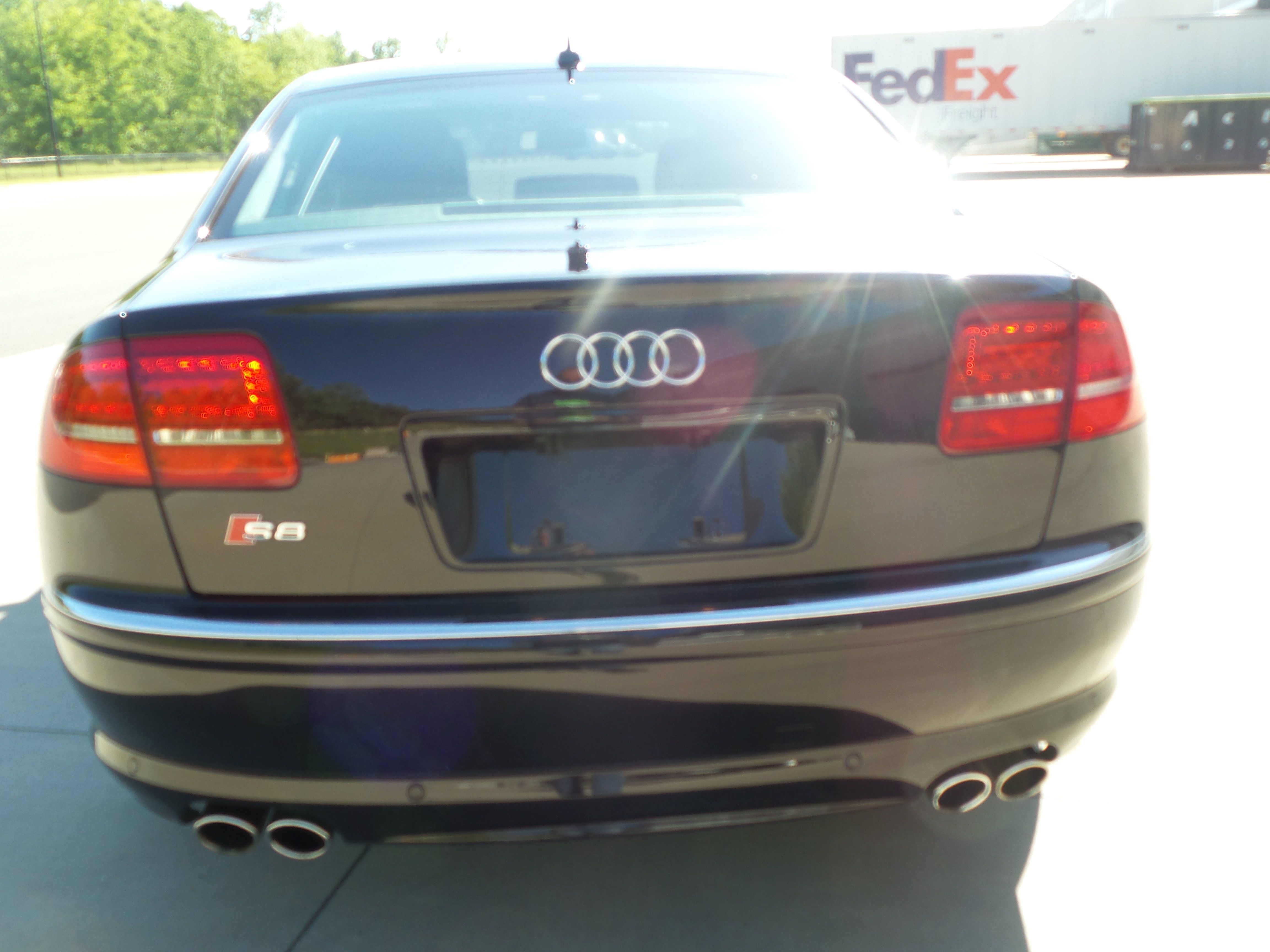 Used 2009 Audi S8 AWD/4WD image 6