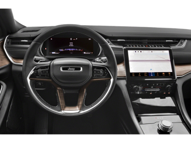 Used 2023 Jeep Grand Cherokee L Overland AWD/4WD image 4