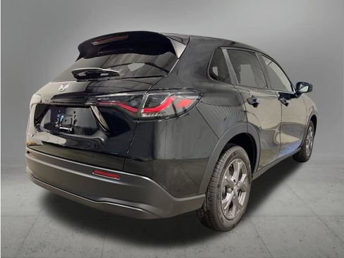 New 2027 Honda HR-V LX image 5