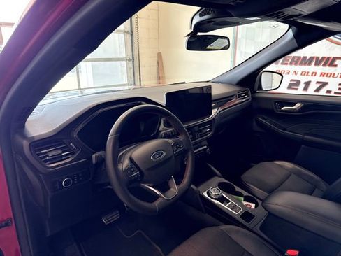 Used 2023 Ford Escape ST-Line w/ Tech Pack #1 image 12