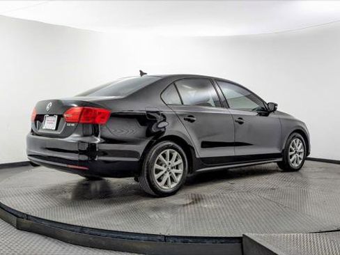 Used 2012 Volkswagen Jetta SE FWD image 7
