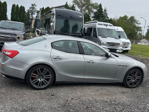 Used 2017 Maserati Ghibli S Q4 AWD/4WD image 7