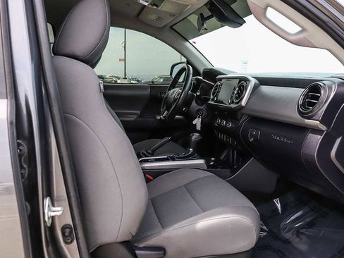 Used 2021 Toyota Tacoma SR5 image 17