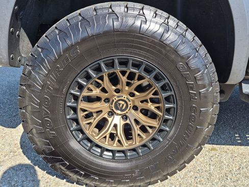 Used 2025 Ford Ranger Raptor AWD/4WD image 14