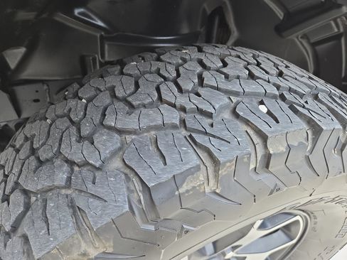 Used 2019 Jeep Wrangler Unlimited Rubicon AWD/4WD image 11