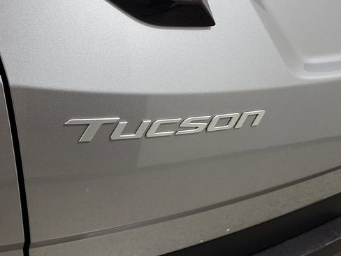 Used 2025 Hyundai Tucson SEL FWD image 9