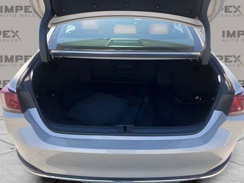 Used 2022 Lexus ES 300h Ultra Luxury image 30